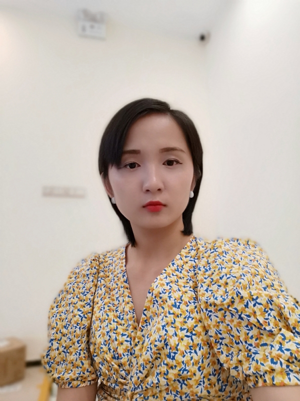 不言懂的第一张照片--柳州相亲服务中心