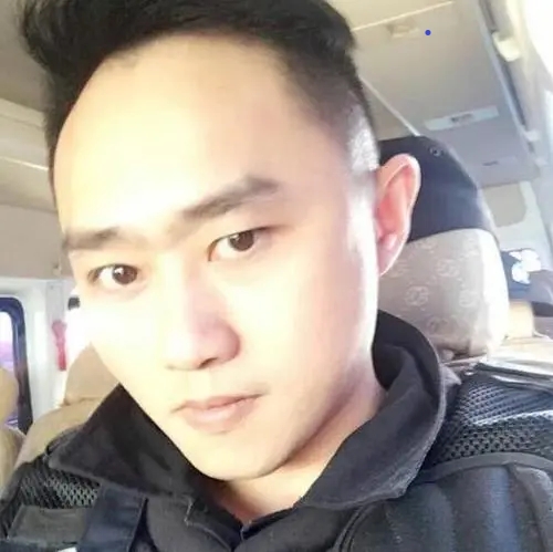長聊的第一张照片--柳州相亲服务中心