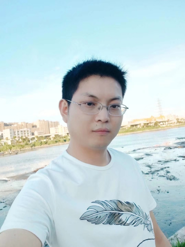 诚心交友的第一张照片--柳州相亲服务中心