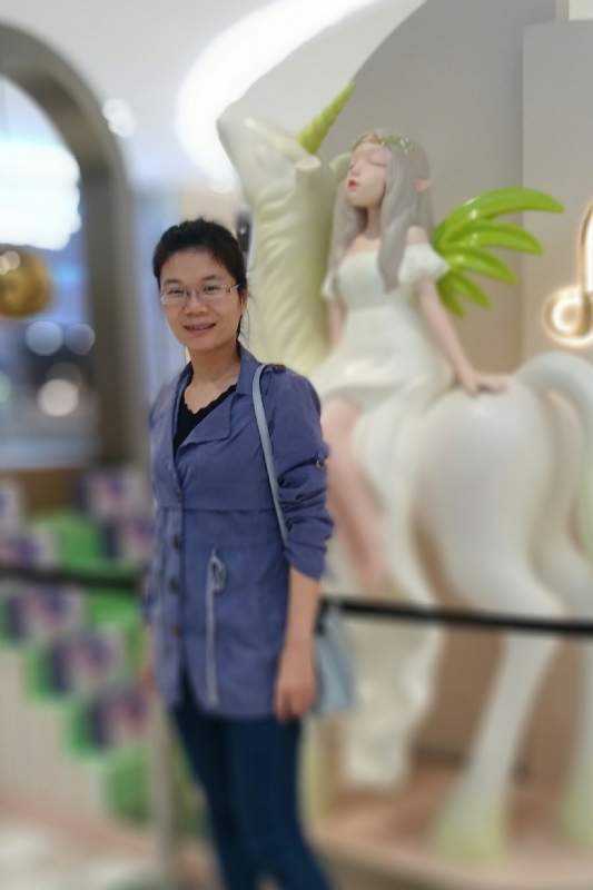 霞的第一张照片--柳州相亲服务中心