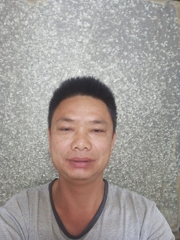 白茫茫的第一张照片--柳州相亲服务中心