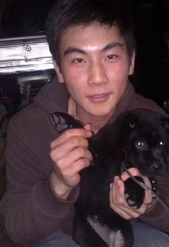 蜡笔小新的第四张照片--柳州相亲服务中心