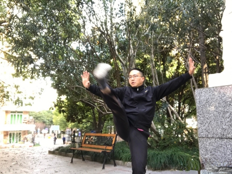 自故深情好受伤的第三张照片--柳州相亲服务中心