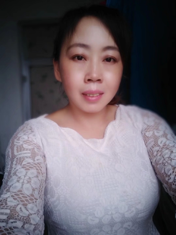 笑看人生的第一张照片--柳州相亲服务中心