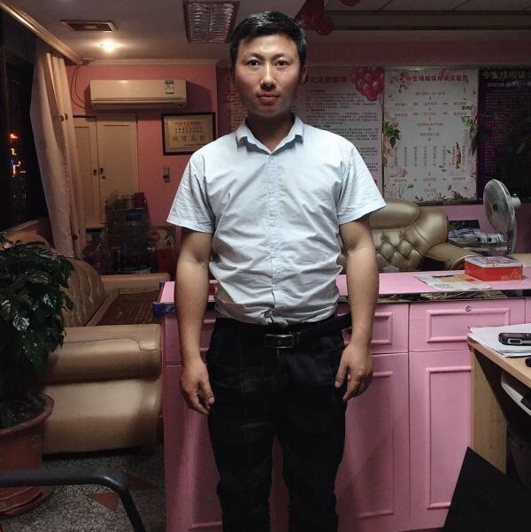 健华的第一张照片--柳州相亲服务中心