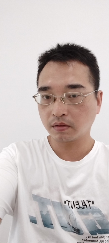 辉哥的第四张照片--柳州相亲服务中心