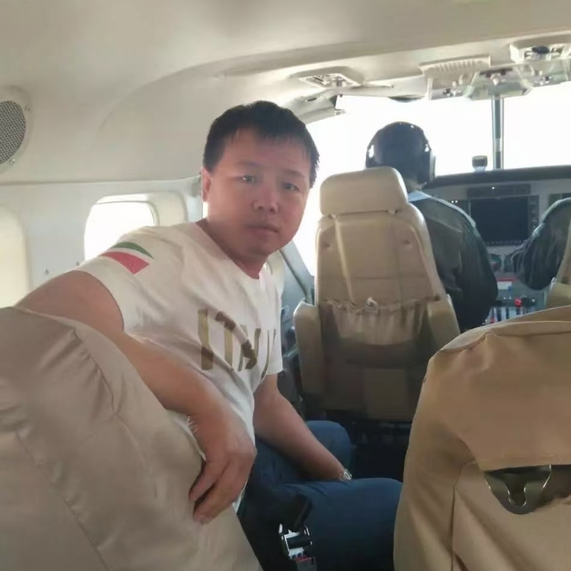 随风飘零的第三张照片--柳州相亲服务中心