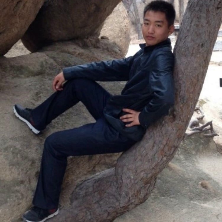 哥不帅但很坏的第一张照片--柳州相亲服务中心