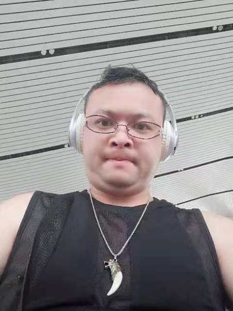 醉叶孤城的第一张照片--柳州相亲服务中心