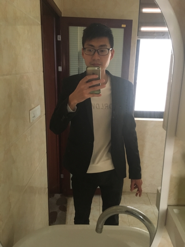 一生何求的第一张照片--柳州相亲服务中心