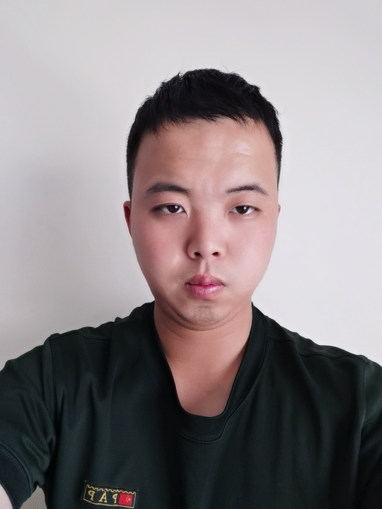 明月天涯的第一张照片--柳州相亲服务中心