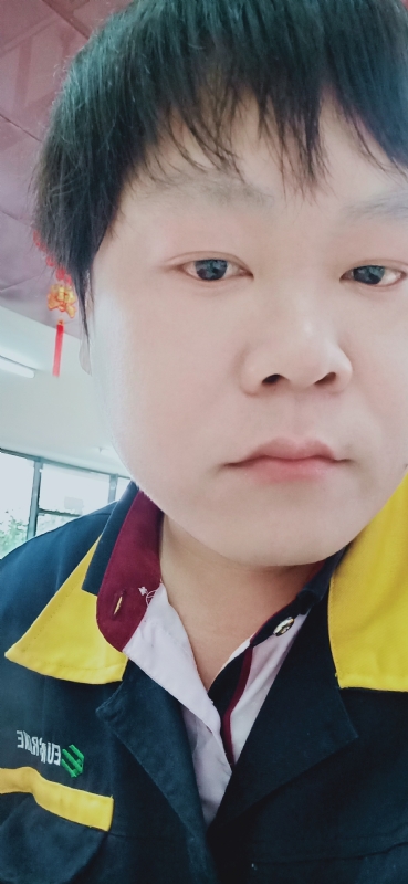 三哥哥的第一张照片--柳州相亲服务中心