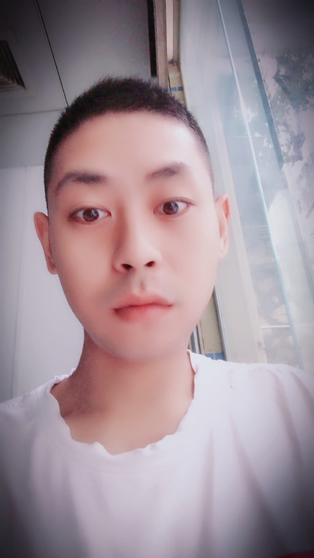 豆子的第二张照片--柳州相亲服务中心