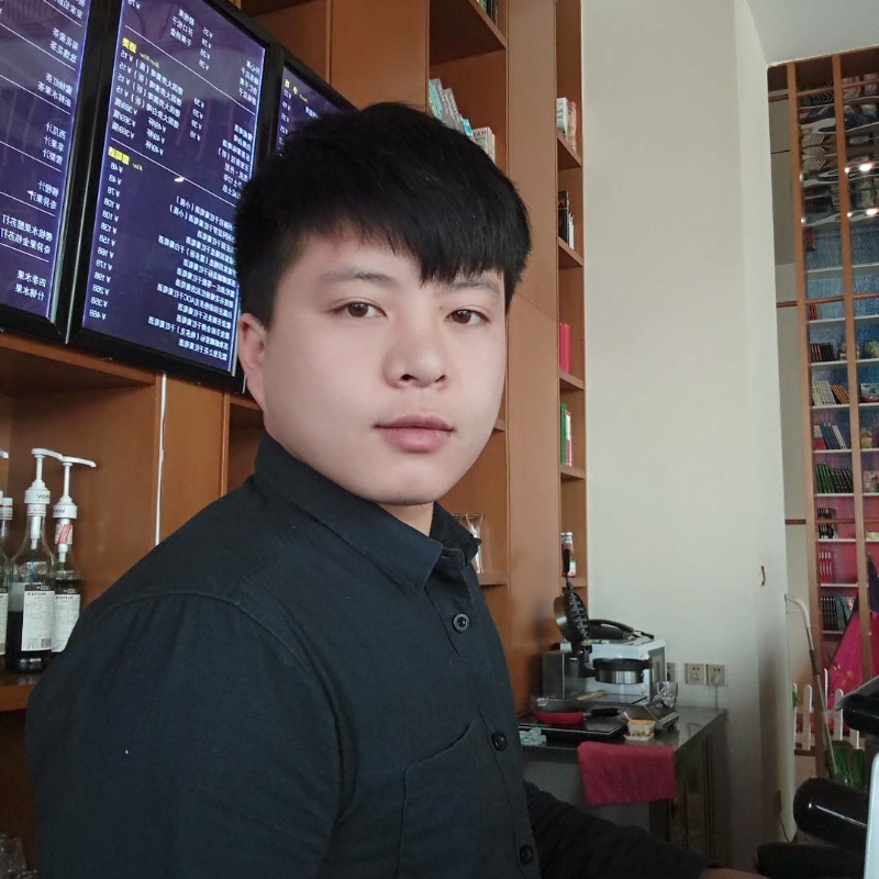 帅被人打的第一张照片--柳州相亲服务中心