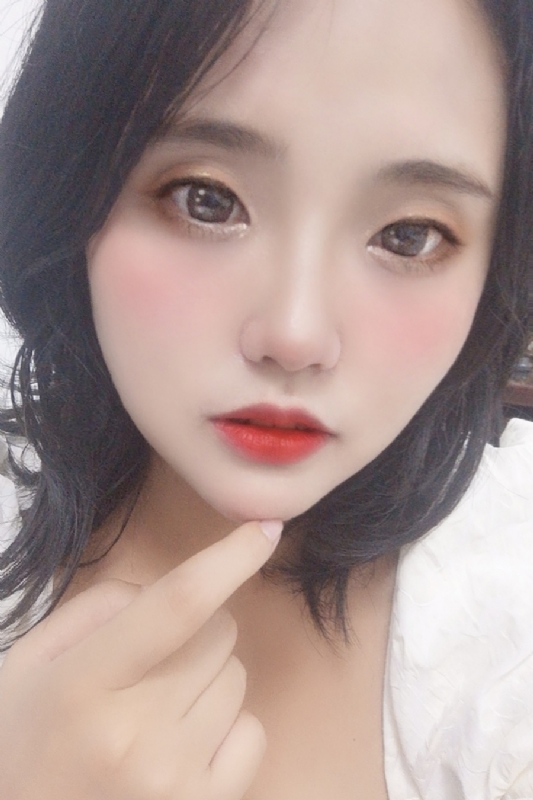 妮妮的第一张照片--柳州相亲服务中心