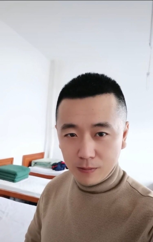 随风的第二张照片--柳州相亲服务中心
