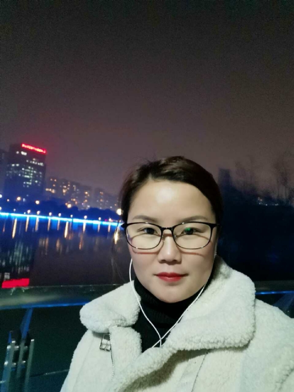小英的第一张照片--柳州相亲服务中心