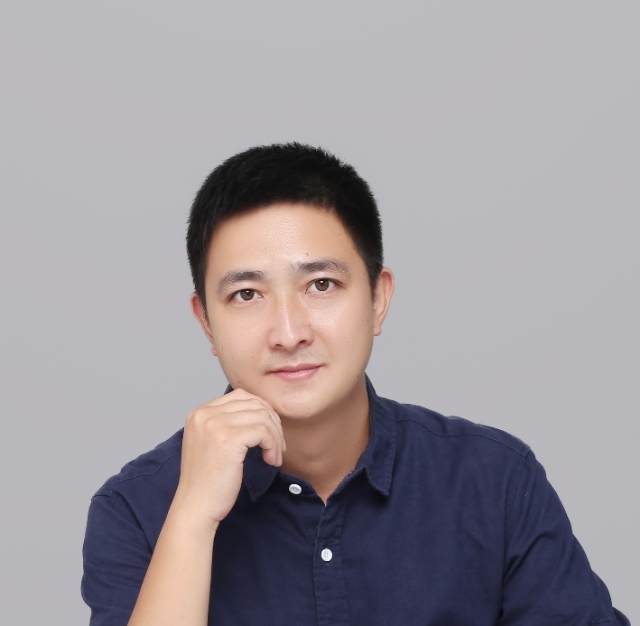 小丑的第一张照片--柳州相亲服务中心