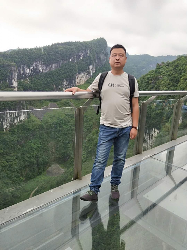 天使的第一张照片--柳州相亲服务中心