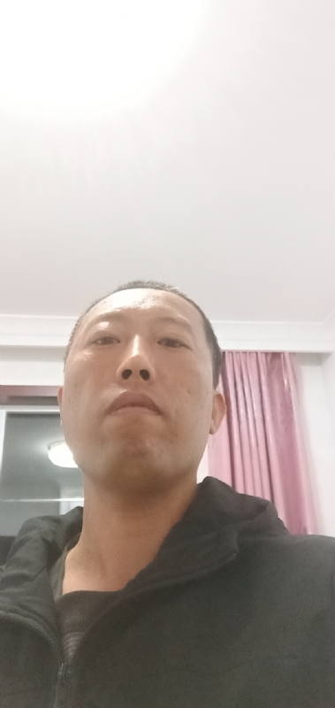 月上云端的第一张照片--柳州相亲服务中心