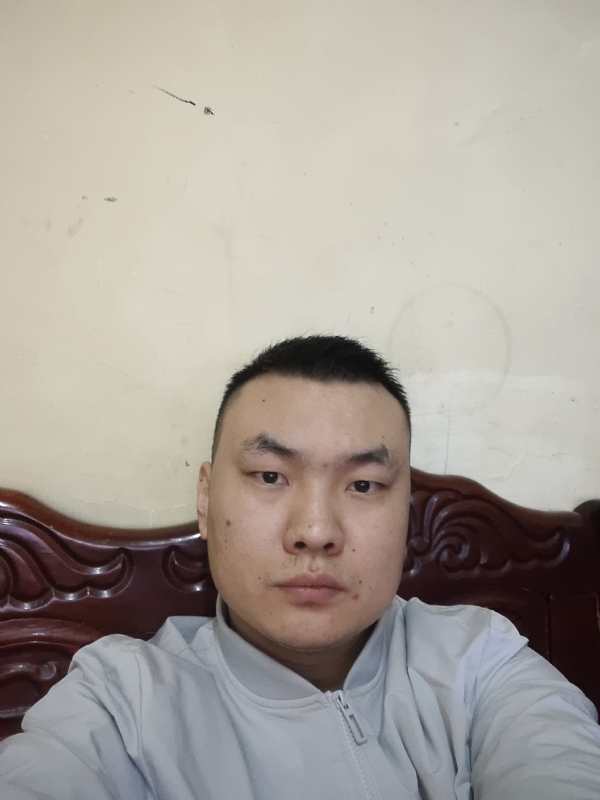 百里登风的第一张照片--柳州相亲服务中心