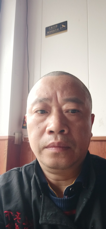 快乐人生的第一张照片--柳州相亲服务中心