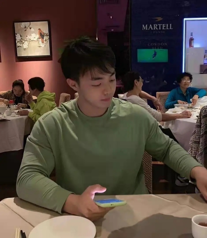 la的第一张照片--柳州相亲服务中心