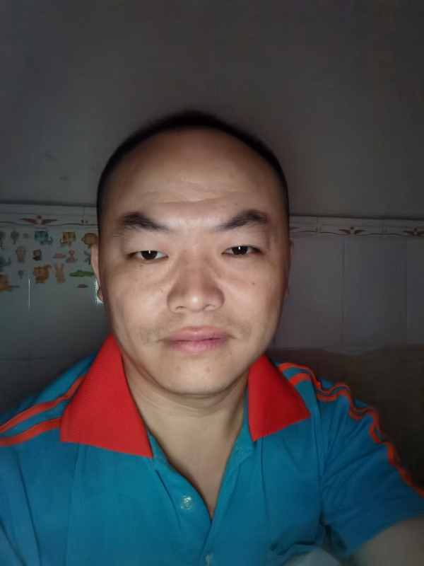 与子携老的第二张照片--柳州相亲服务中心