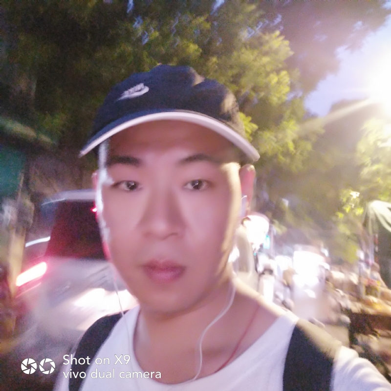 心跳男孩的第一张照片--柳州相亲服务中心