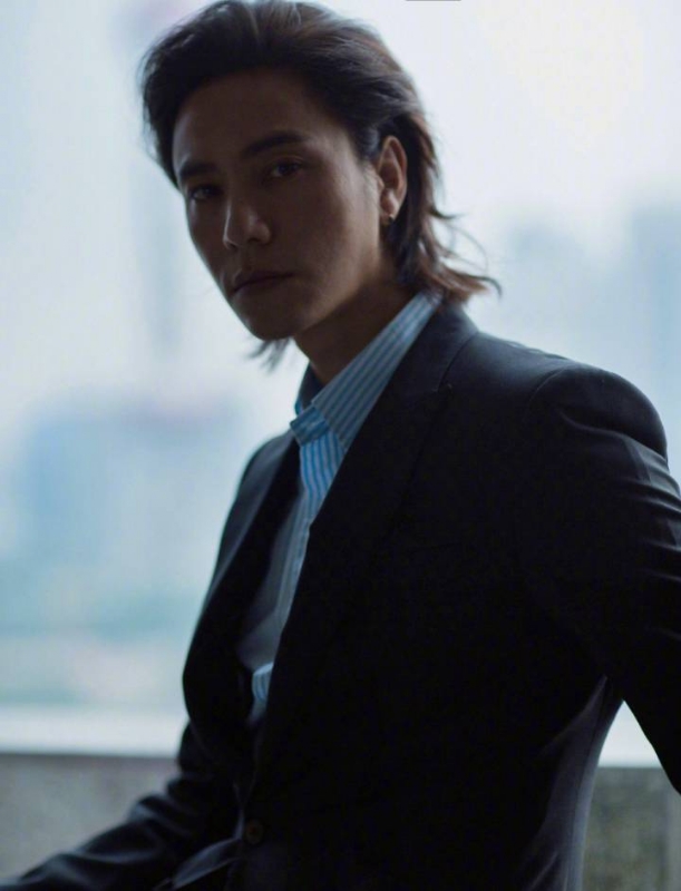 李嘉廷的第三张照片--柳州相亲服务中心