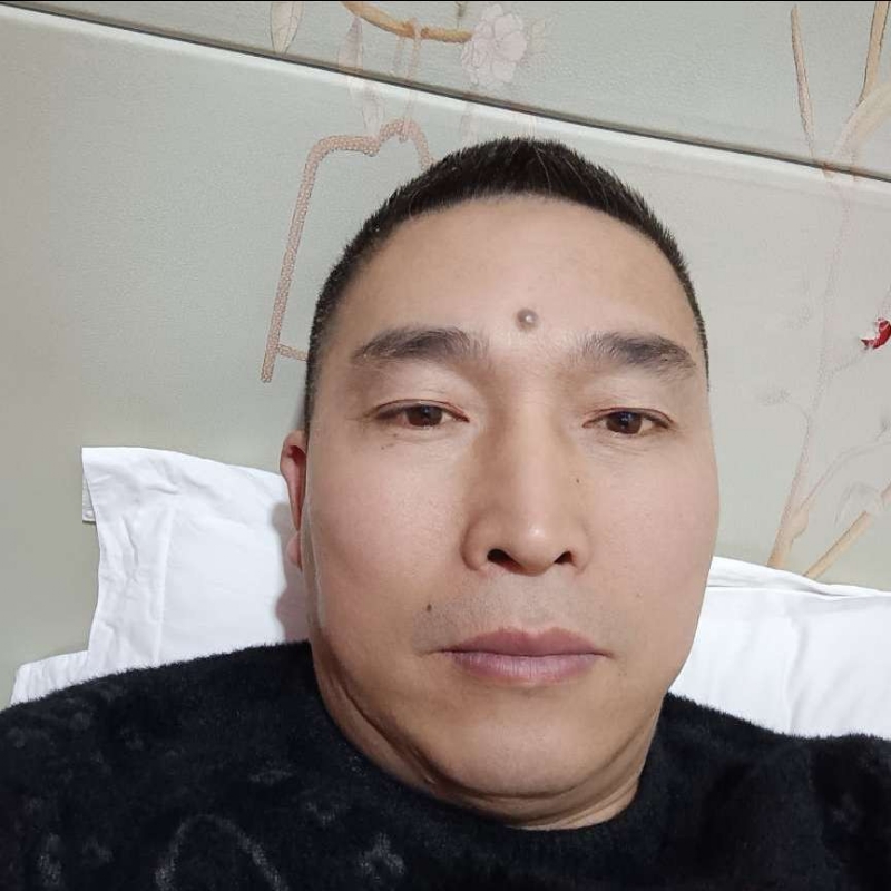 痴情男的第一张照片--柳州相亲服务中心