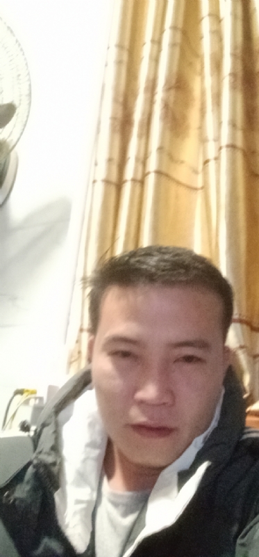 一个人的烟火的第一张照片--柳州相亲服务中心