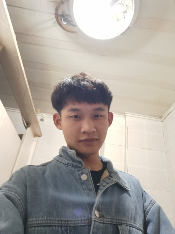 盛夏的第一张照片--柳州相亲服务中心