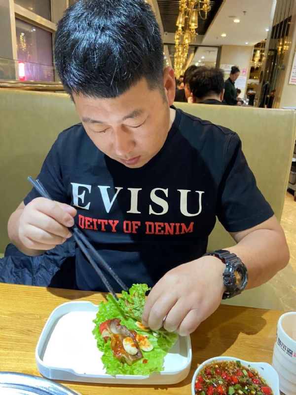 砒霜的第一张照片--柳州相亲服务中心