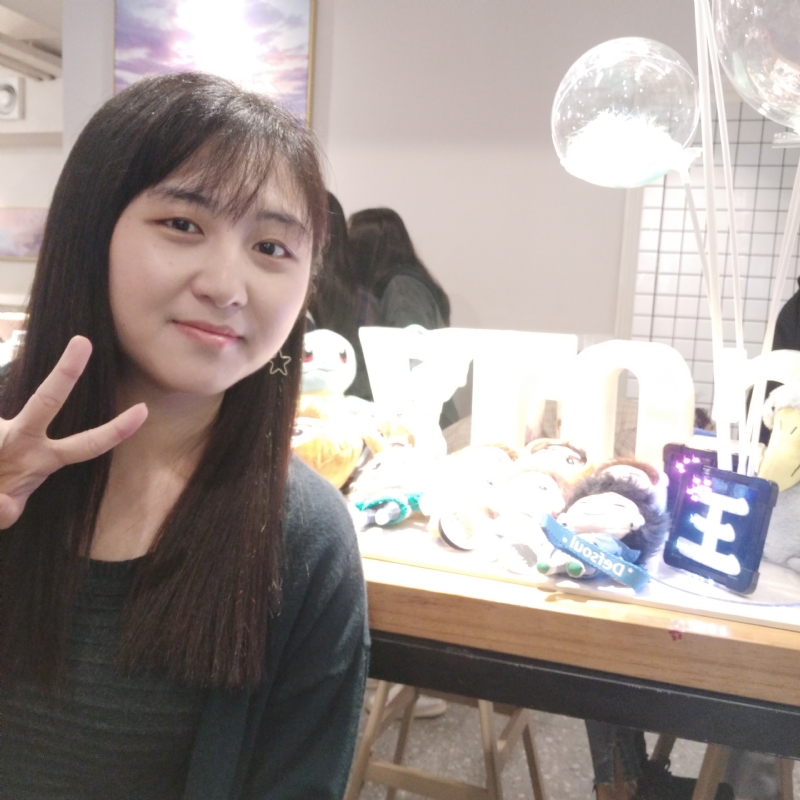 婷婷57的第一张照片--柳州相亲服务中心