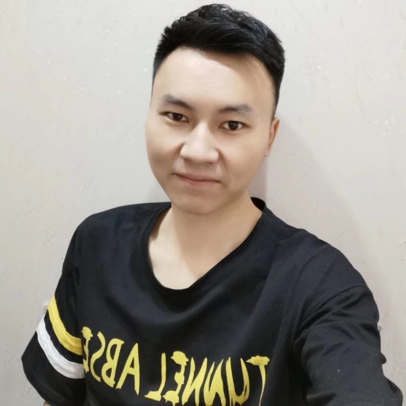 大男孩的第一张照片--柳州相亲服务中心