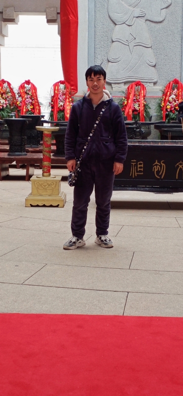 单身的小草的第一张照片--柳州相亲服务中心