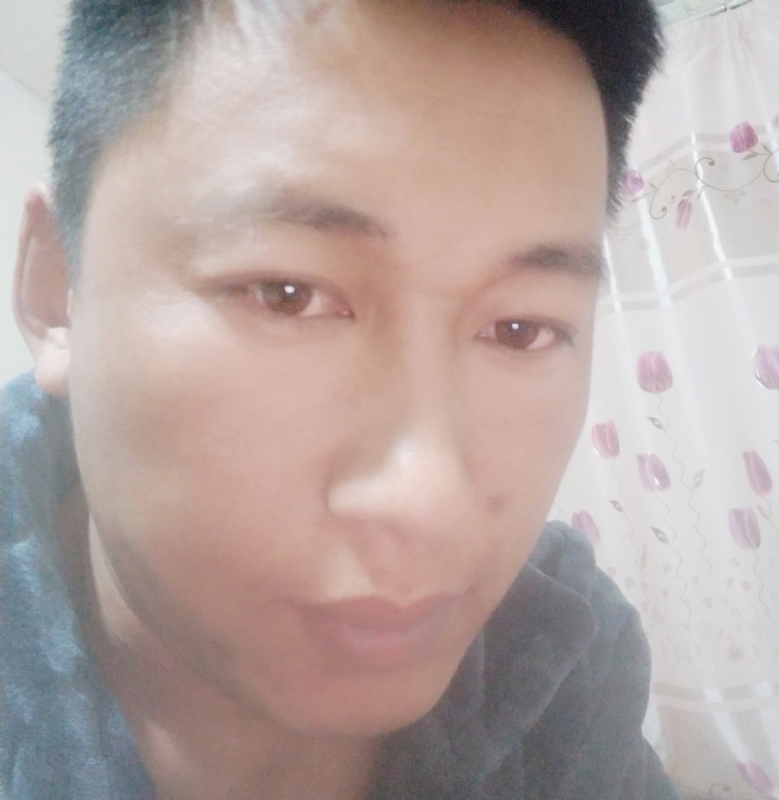 龙玉石缘的第一张照片--柳州相亲服务中心