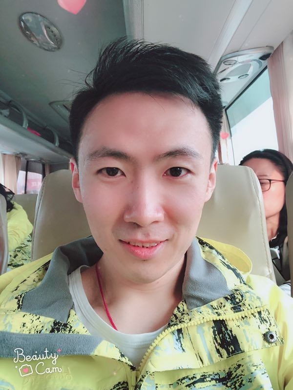郭白白的第二张照片--柳州相亲服务中心