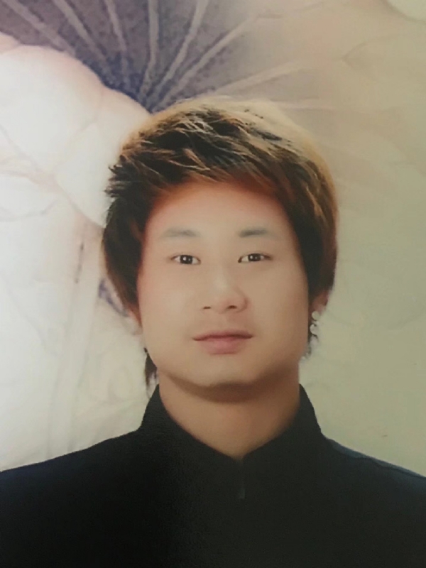 咮辛的第一张照片--柳州相亲服务中心