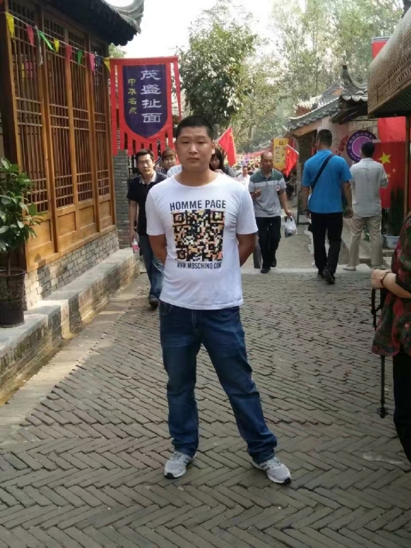 奥沙利龙的第二张照片--柳州相亲服务中心