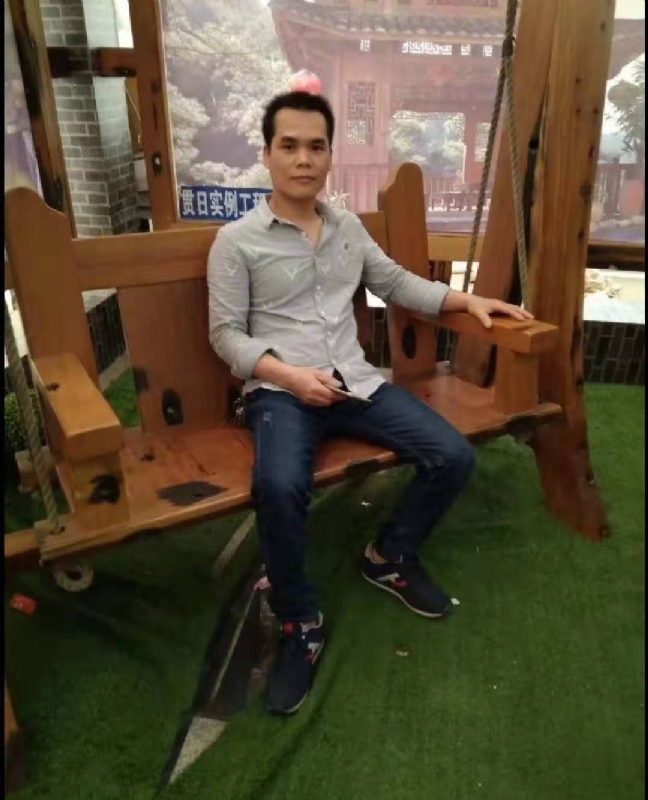 无聊人的第一张照片--柳州相亲服务中心