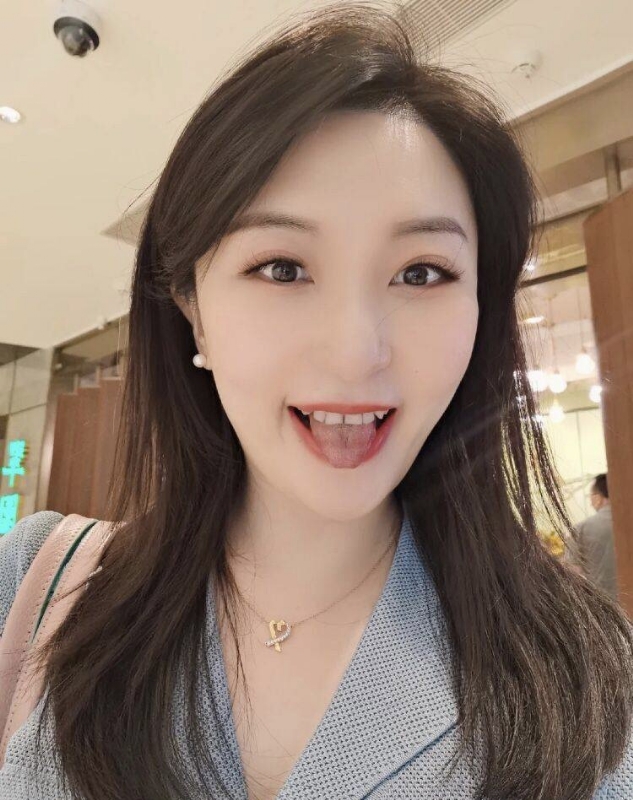 Judy的第三张照片--柳州相亲服务中心
