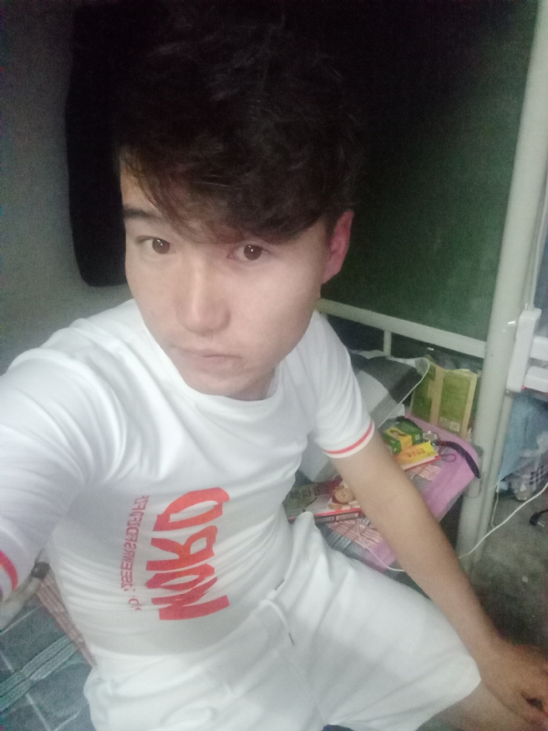 再回首的第一张照片--柳州相亲服务中心