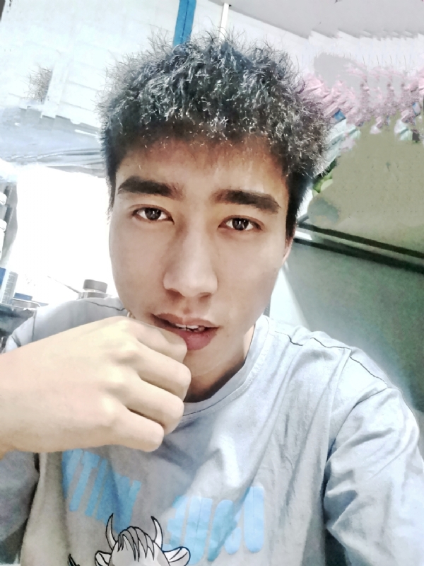 未来可期的第二张照片--柳州相亲服务中心
