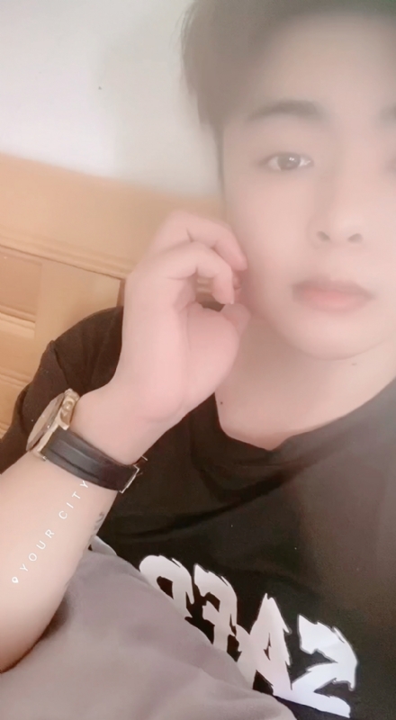 90后的第二张照片--柳州相亲服务中心
