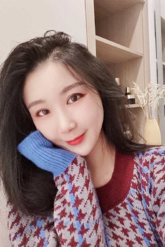 smile的第三张照片--柳州相亲服务中心