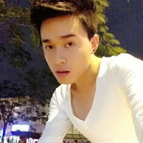 爱与不爱的第一张照片--柳州相亲服务中心