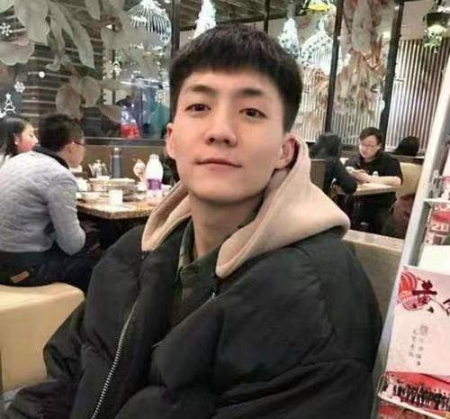迪迪的第一张照片--柳州相亲服务中心