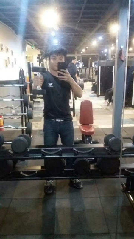 龙坦的第一张照片--柳州相亲服务中心
